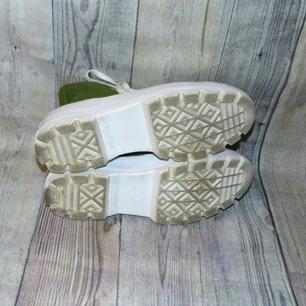 CONVERSE Chuck Taylor All Star Lugged High Cypress Green Sneakers Womens Size 9 - Picture 2 of 8